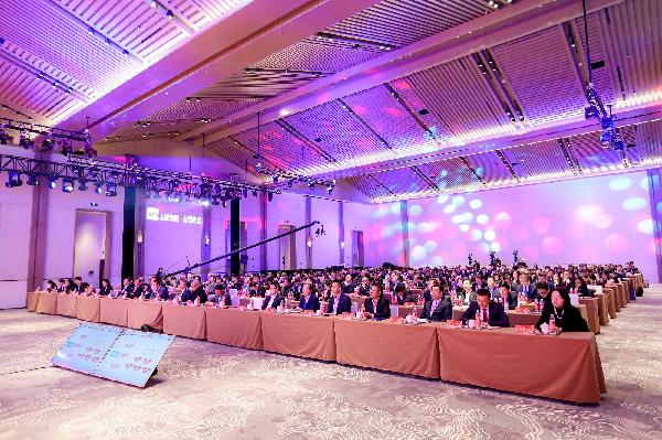 奋楫高质量发展新征程 | k8凯发控股召开2023年工作会议
